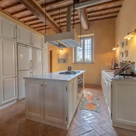 Sleeps 10 Pool Wifi Villa Pesciano