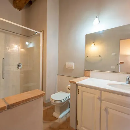 Villa Sleeps 10 Pool Wifi Pesciano