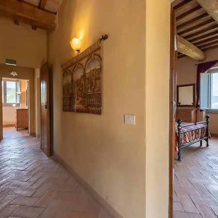 Sleeps 10 Pool Wifi Pesciano